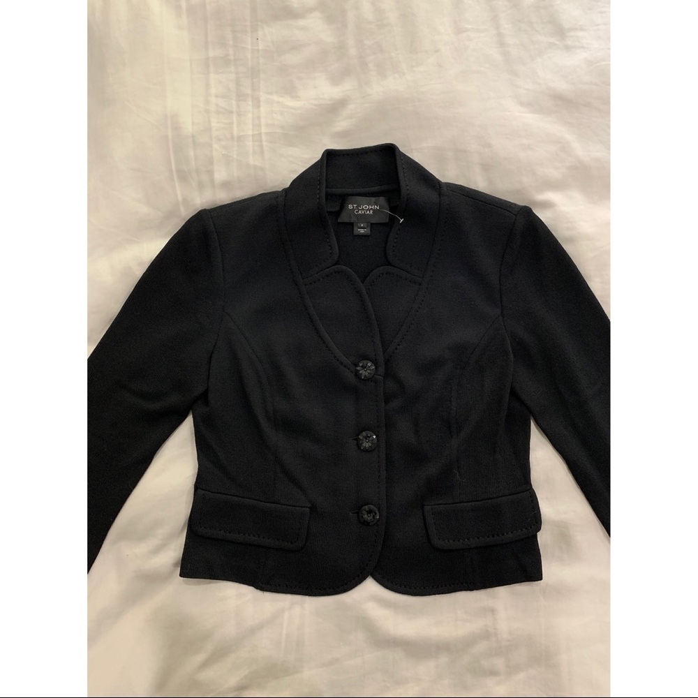 St. John Caviar Crop Blazer